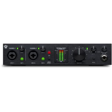 244075 Black Lion Audio Revolution 2x2