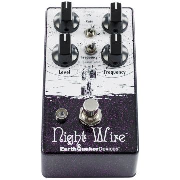 242979 EarthQuaker Devices Night Wire V2