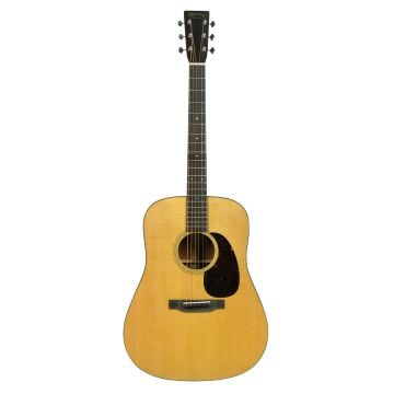 267666 Martin D-18